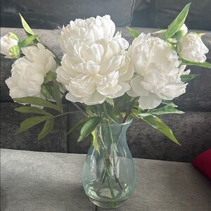 Elegant White Faux Floral Arrangement in Glass Vase